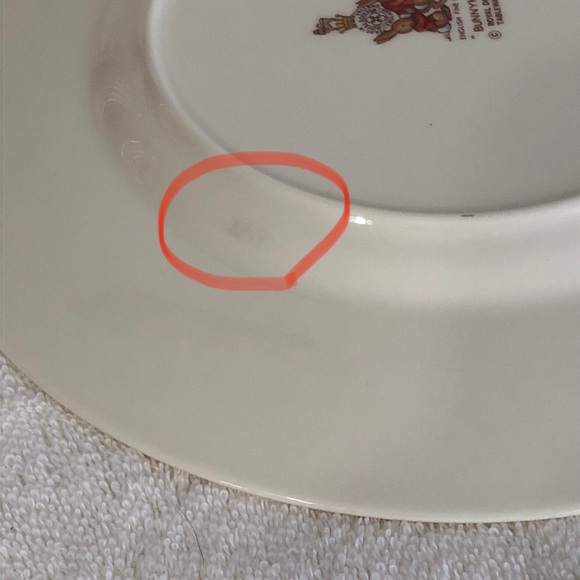 Royal Doulton Bunnykins Apple Picking Salad Plate 8” Albion Shape - Picture 6 of 7